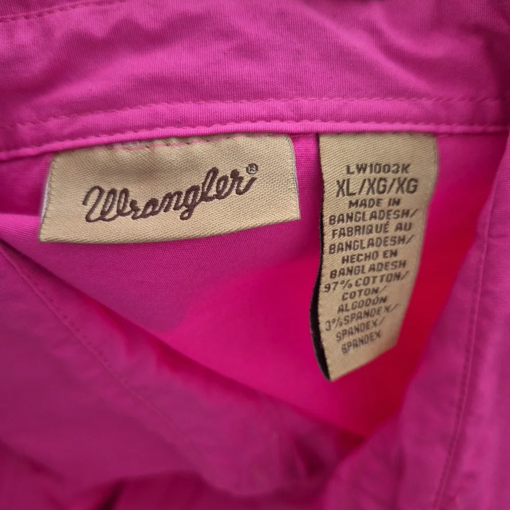 Wrangler Bright Pink Shirt - Picture 5 of 5